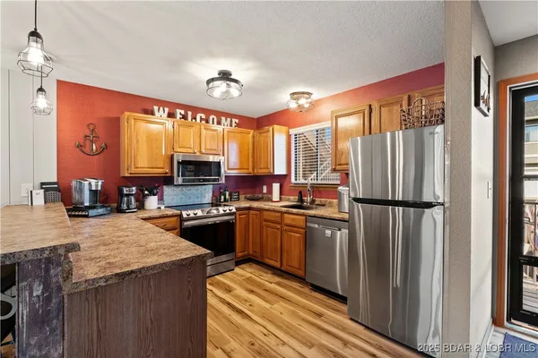 $295,000 | 611 Lazy Days Road, Unit D7, Osage Beach, MO 65065