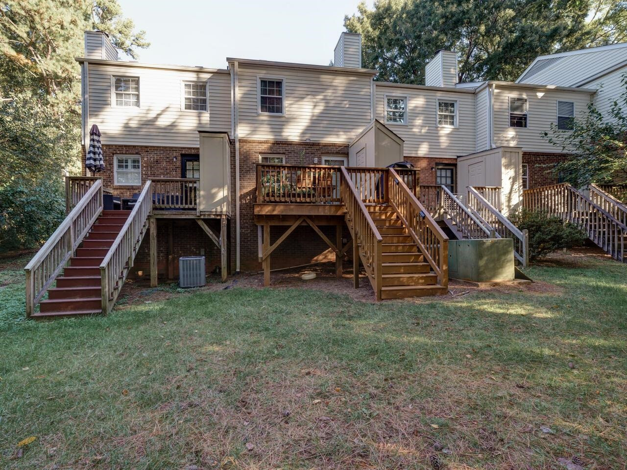 6355 New Market Way Raleigh, NC 27615 - Photo 4 of 8 Photo 4