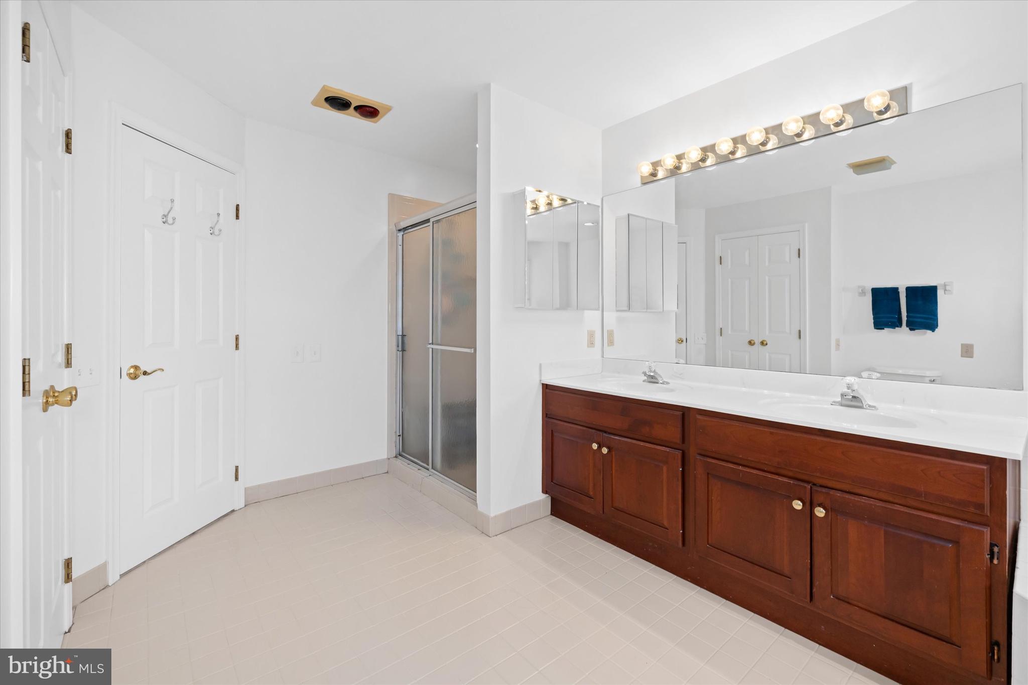 716 Regency Hill Road Hockessin, DE 19707 - Photo 44 of 73 Double Sinks, Shower & Linen Closet