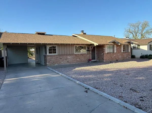 $1,995 | 1049 East 2nd Avenue, Mesa, AZ 85204