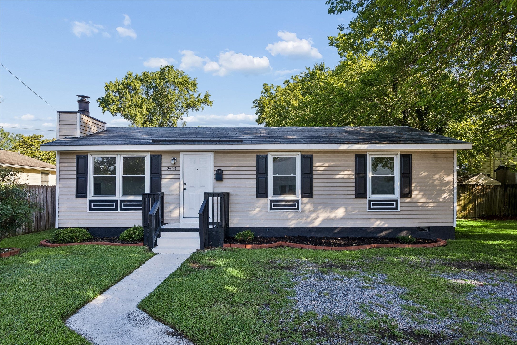 2403 Shell Road Hampton, VA 23661 - Photo 3 of 31 Gallery Image 3