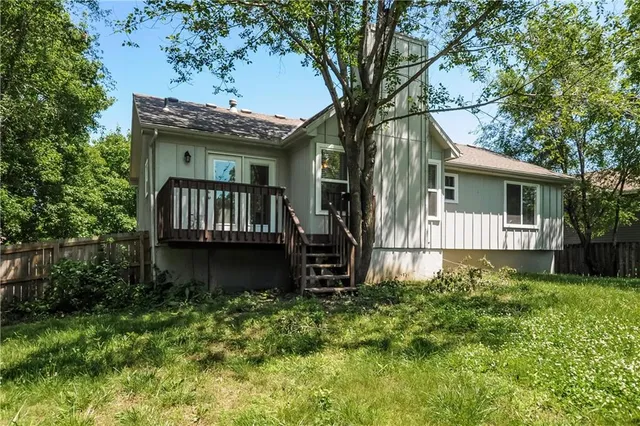 $2,240 | 4712 Halsey Street, Shawnee, KS 66216