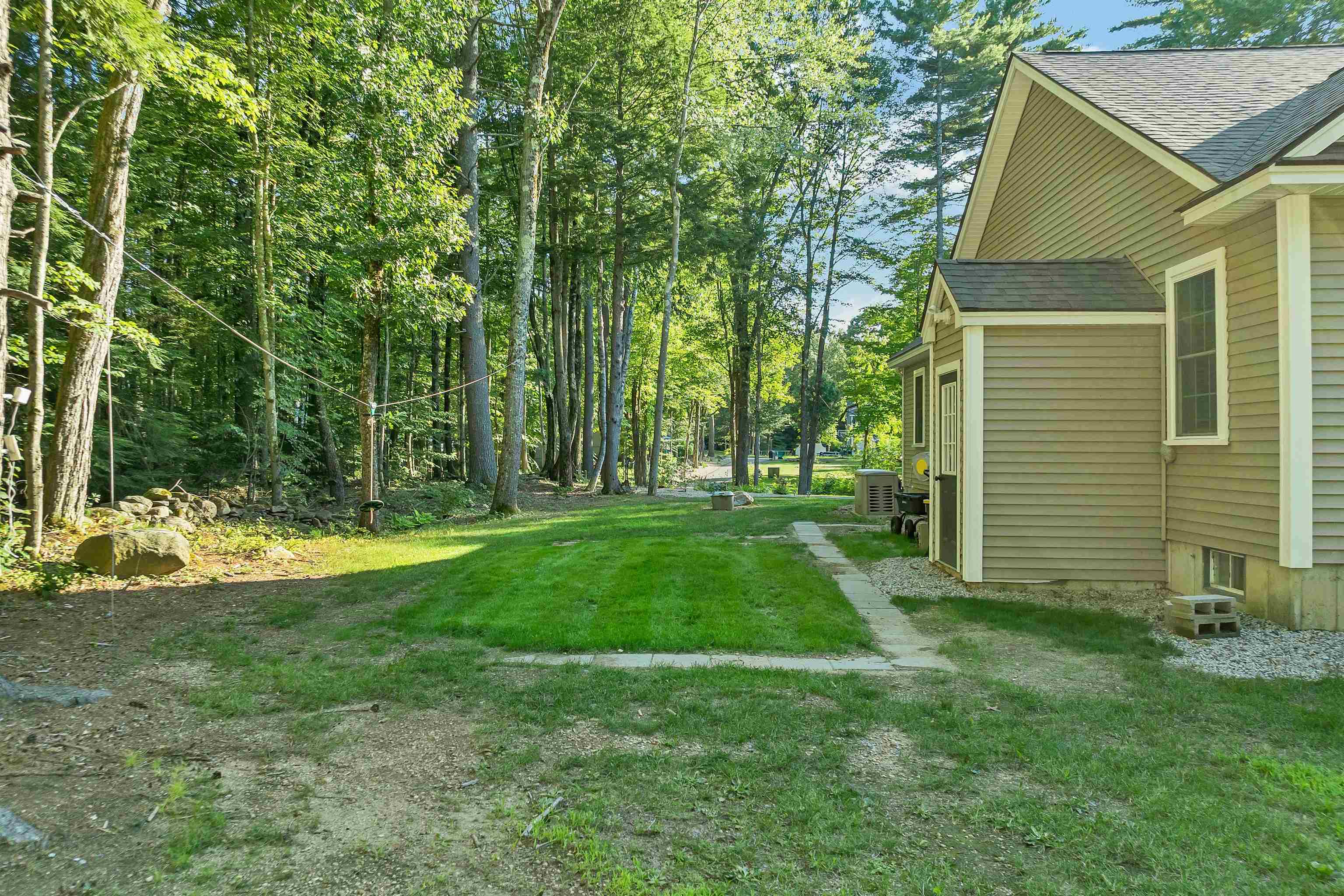 16 Regency Court Rochester, NH 03867 - Photo 48 of 59 Gallery Image 48