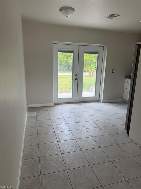 2601 47th Terrace Southwest, Unit B Naples, FL 34116 - Photo 5 of 20