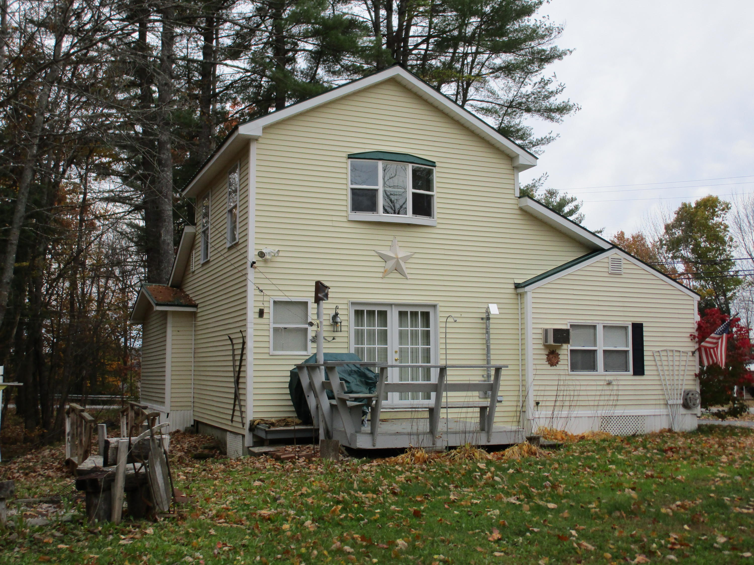 215 Paris Hill Road South Paris, ME 04281 - Photo 2 of 22 IMG_0095
