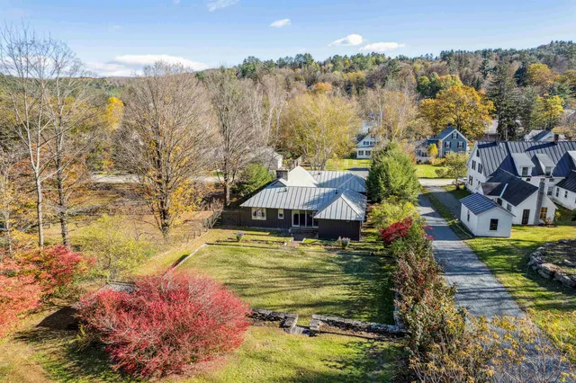 $1,295,000 | 33 Mountain Avenue, Woodstock, VT 05091