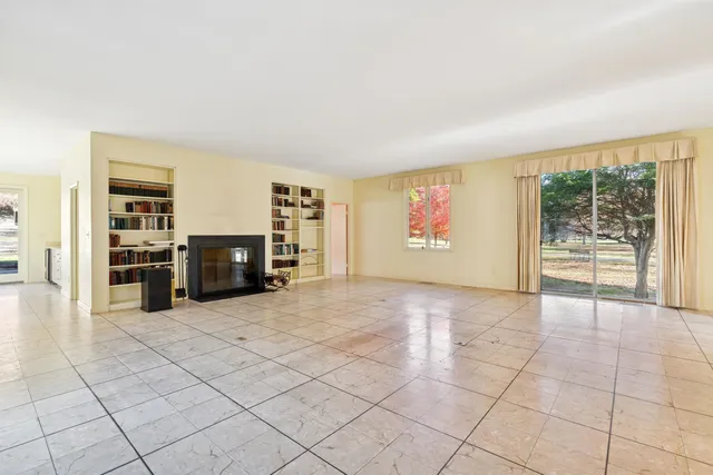 $1,295,000 | 33 Mountain Avenue, Woodstock, VT 05091