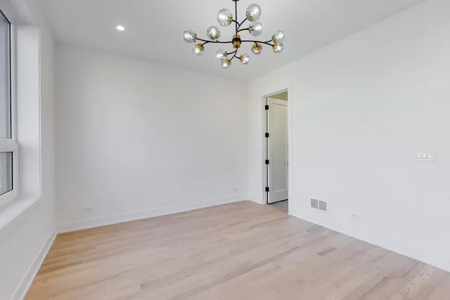 $650,000 | 2456 West Cortez Street, Unit 2E, Chicago, IL 60622