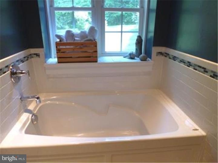 37 G Melrose Road Princeton, NJ 08540 - Photo 22 of 25 Gallery Image 22