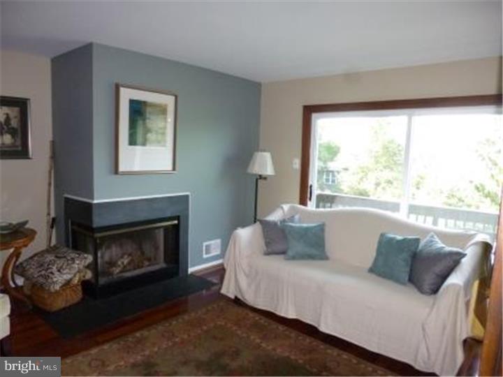 37 G Melrose Road Princeton, NJ 08540 - Photo 3 of 25 Gallery Image 3