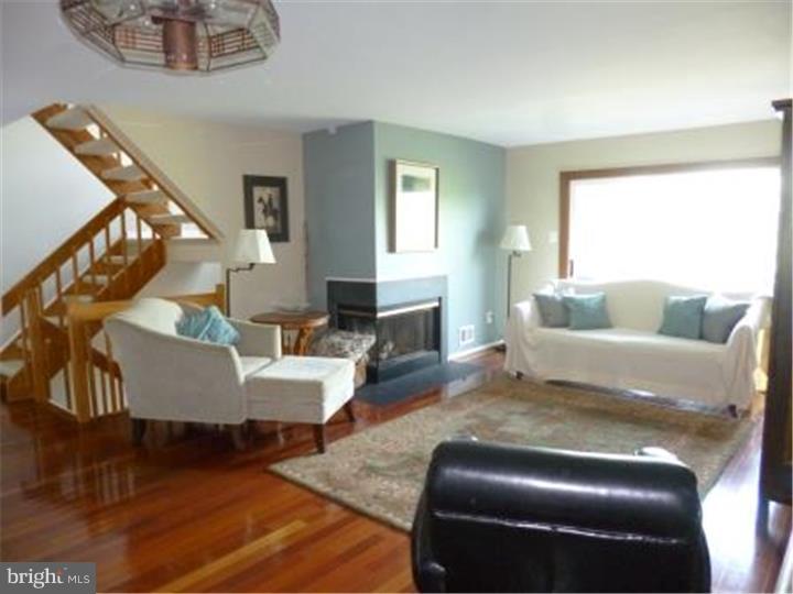 37 G Melrose Road Princeton, NJ 08540 - Photo 4 of 25 Gallery Image 4