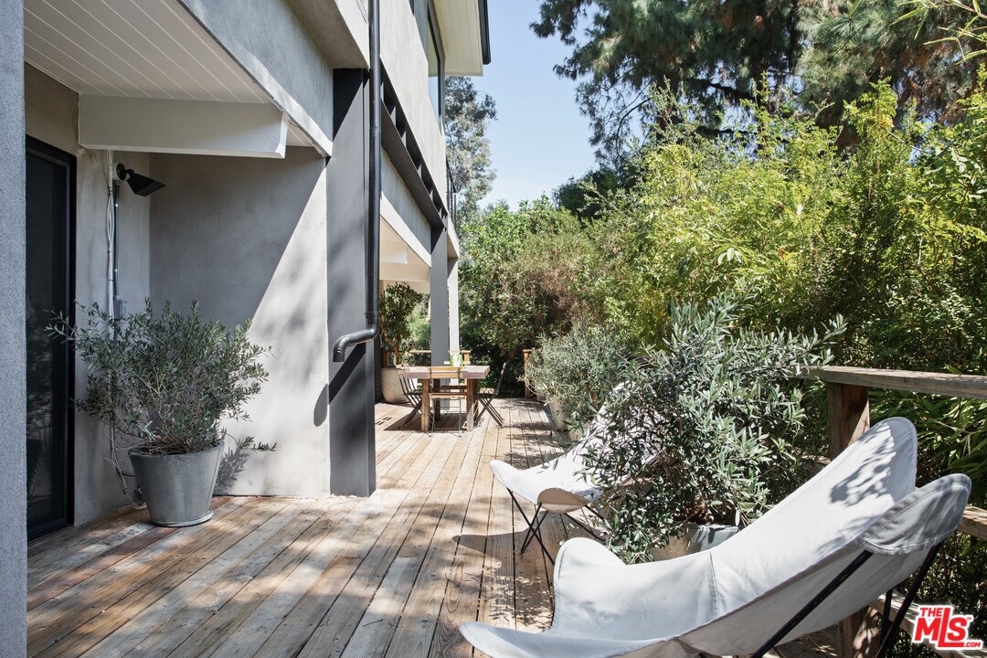 9015 Burroughs Road Los Angeles, CA 90046 - Photo 13 of 19 a view of outdoor space yard and patio