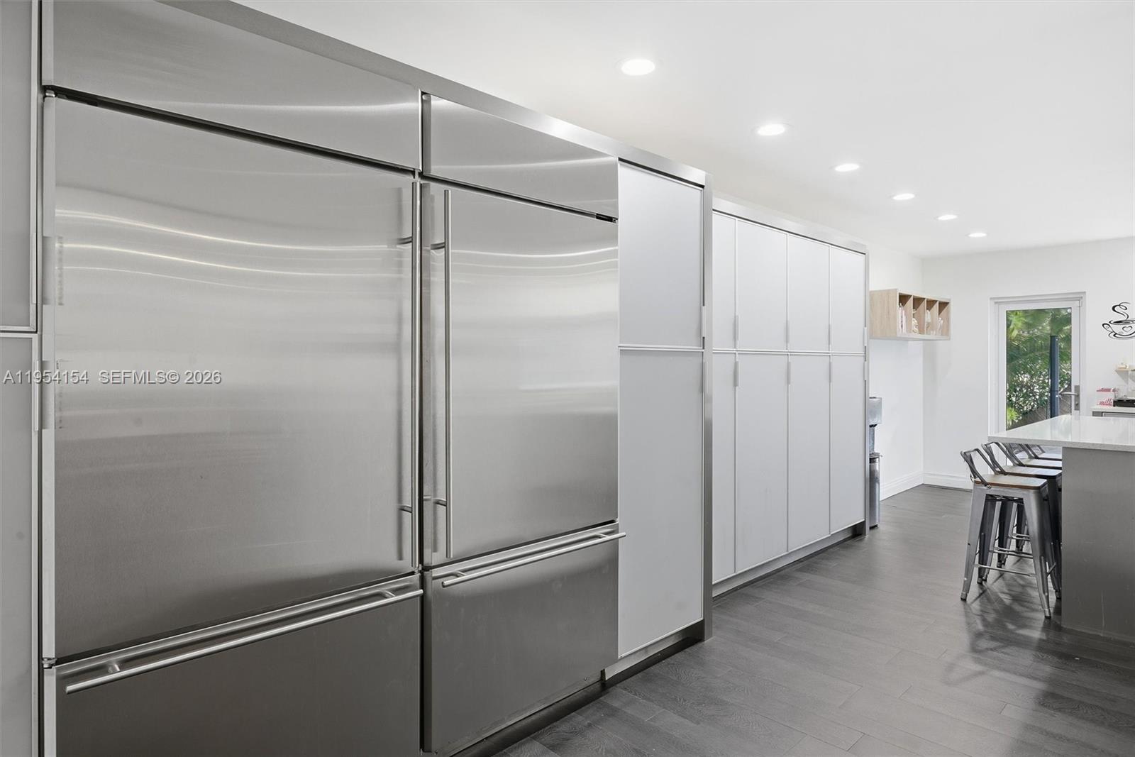 1895 Northeast 118th Road North Miami, FL 33181 - Photo 25 of 56