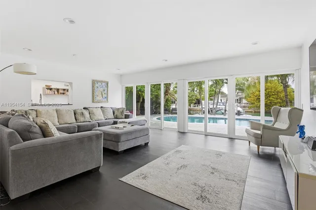 $3,799,000 | 1895 Northeast 118th Road, North Miami, FL 33181