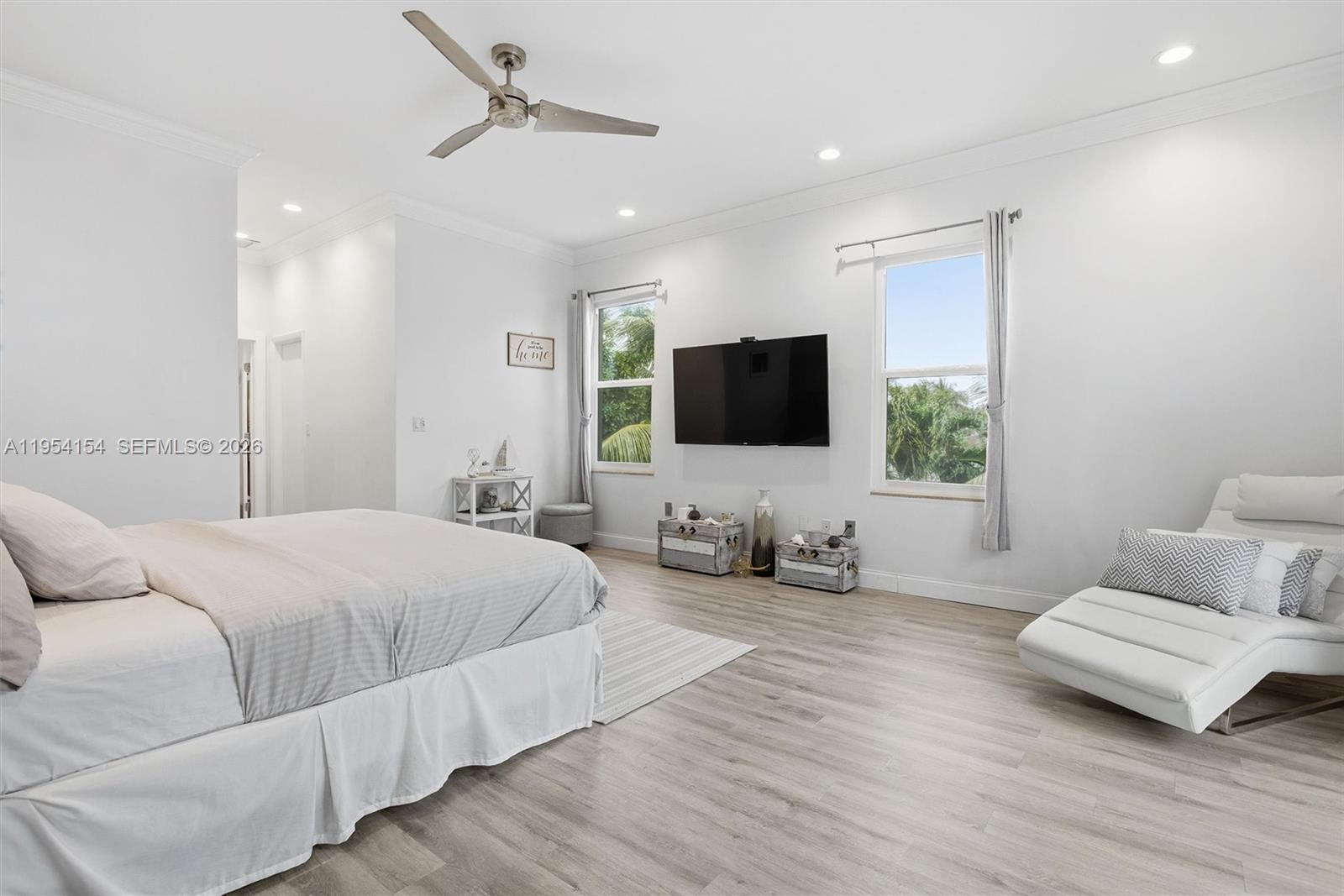 1895 Northeast 118th Road North Miami, FL 33181 - Photo 29 of 56