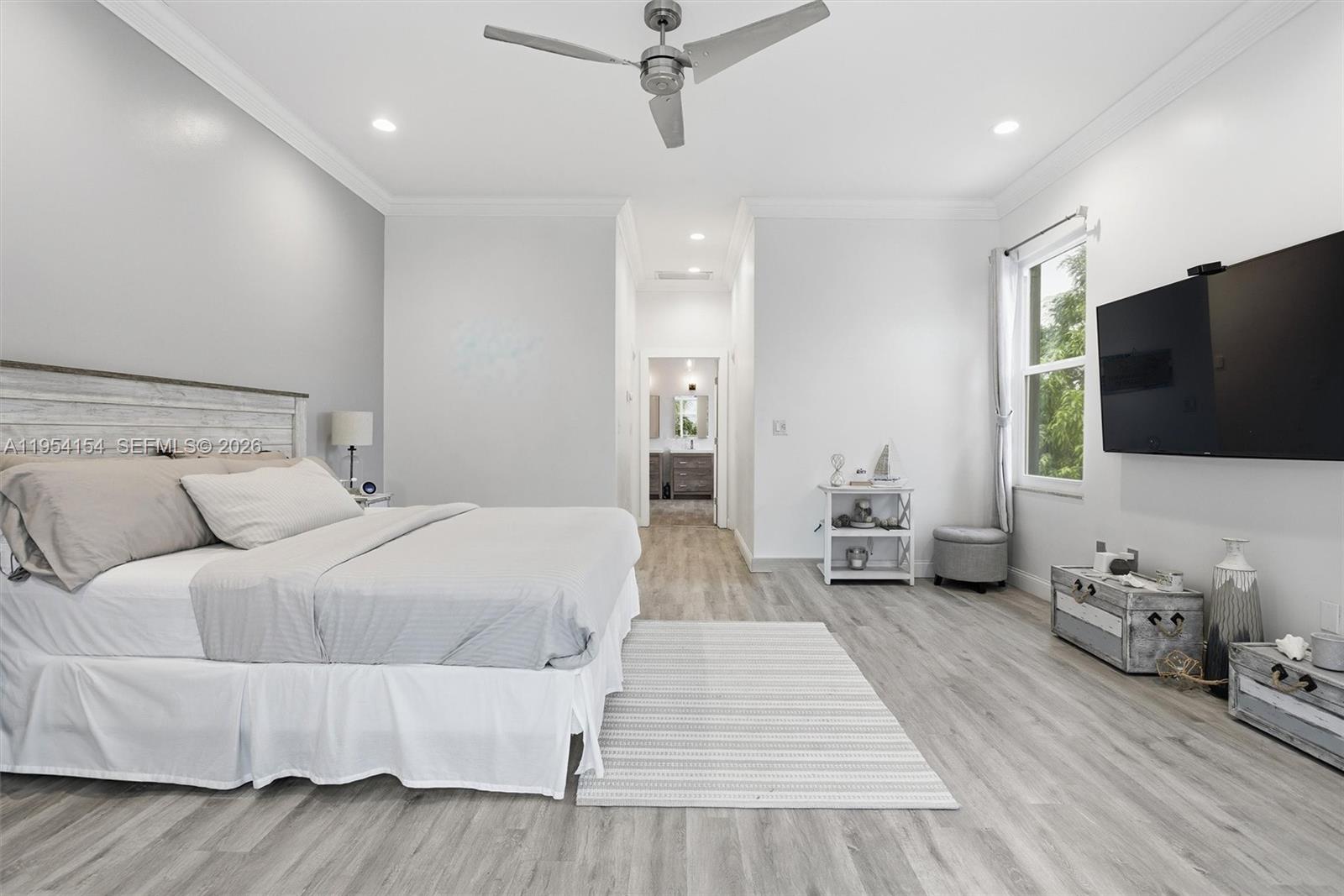 1895 Northeast 118th Road North Miami, FL 33181 - Photo 30 of 56