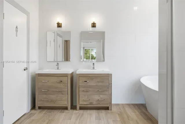 $3,799,000 | 1895 Northeast 118th Road, North Miami, FL 33181