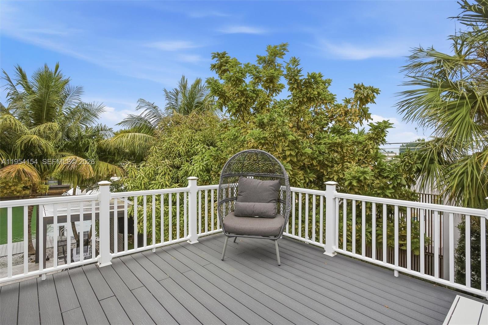 1895 Northeast 118th Road North Miami, FL 33181 - Photo 38 of 56