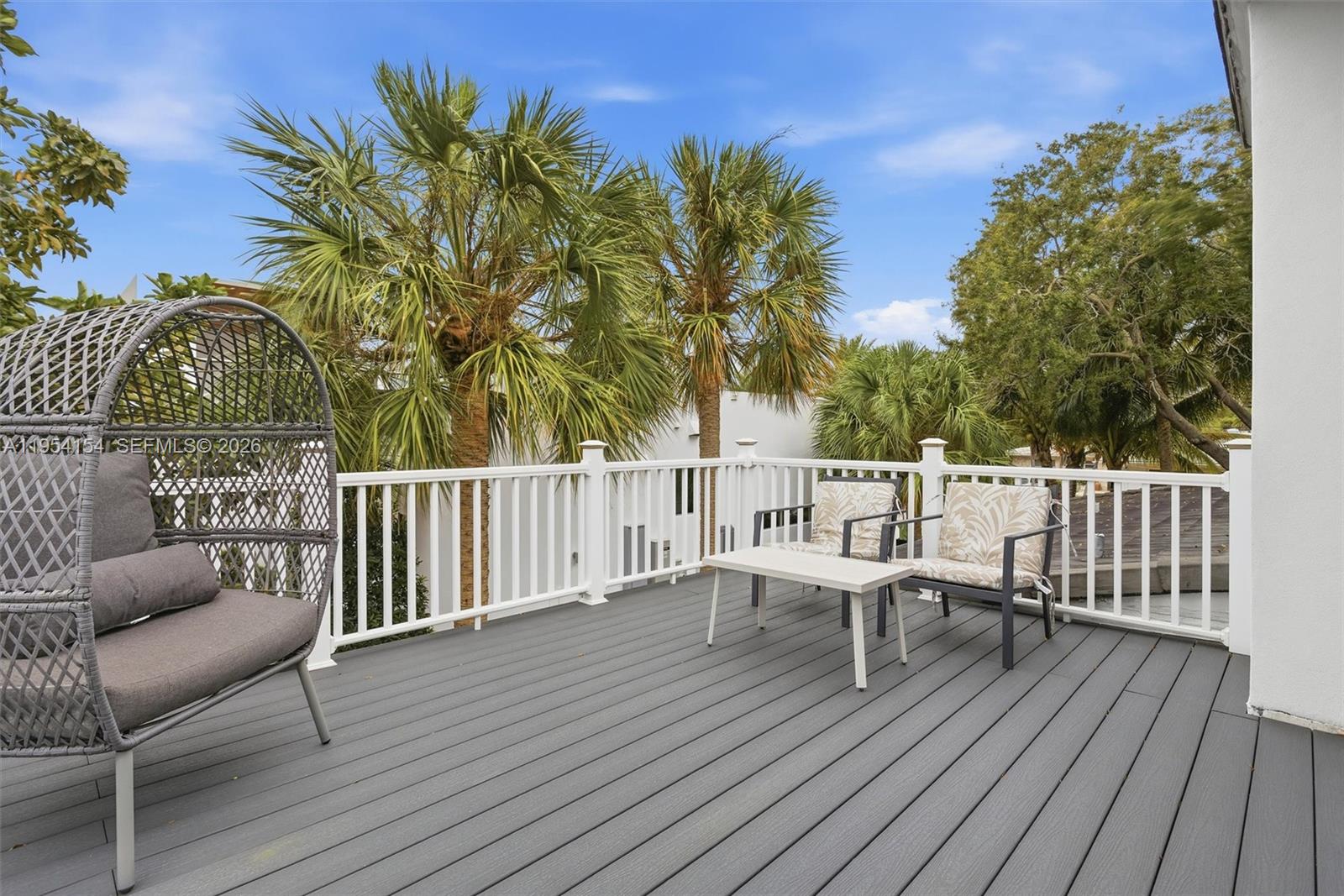 1895 Northeast 118th Road North Miami, FL 33181 - Photo 39 of 56