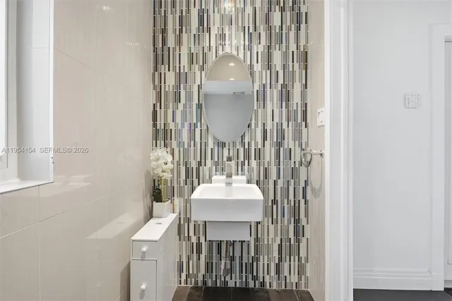 $3,799,000 | 1895 Northeast 118th Road, North Miami, FL 33181