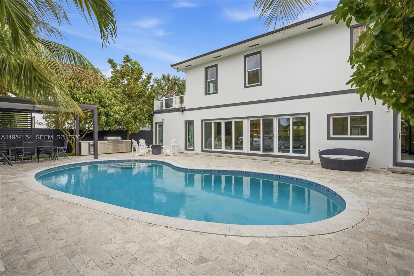 1895 Northeast 118th Road North Miami, FL 33181 - Photo 5 of 56