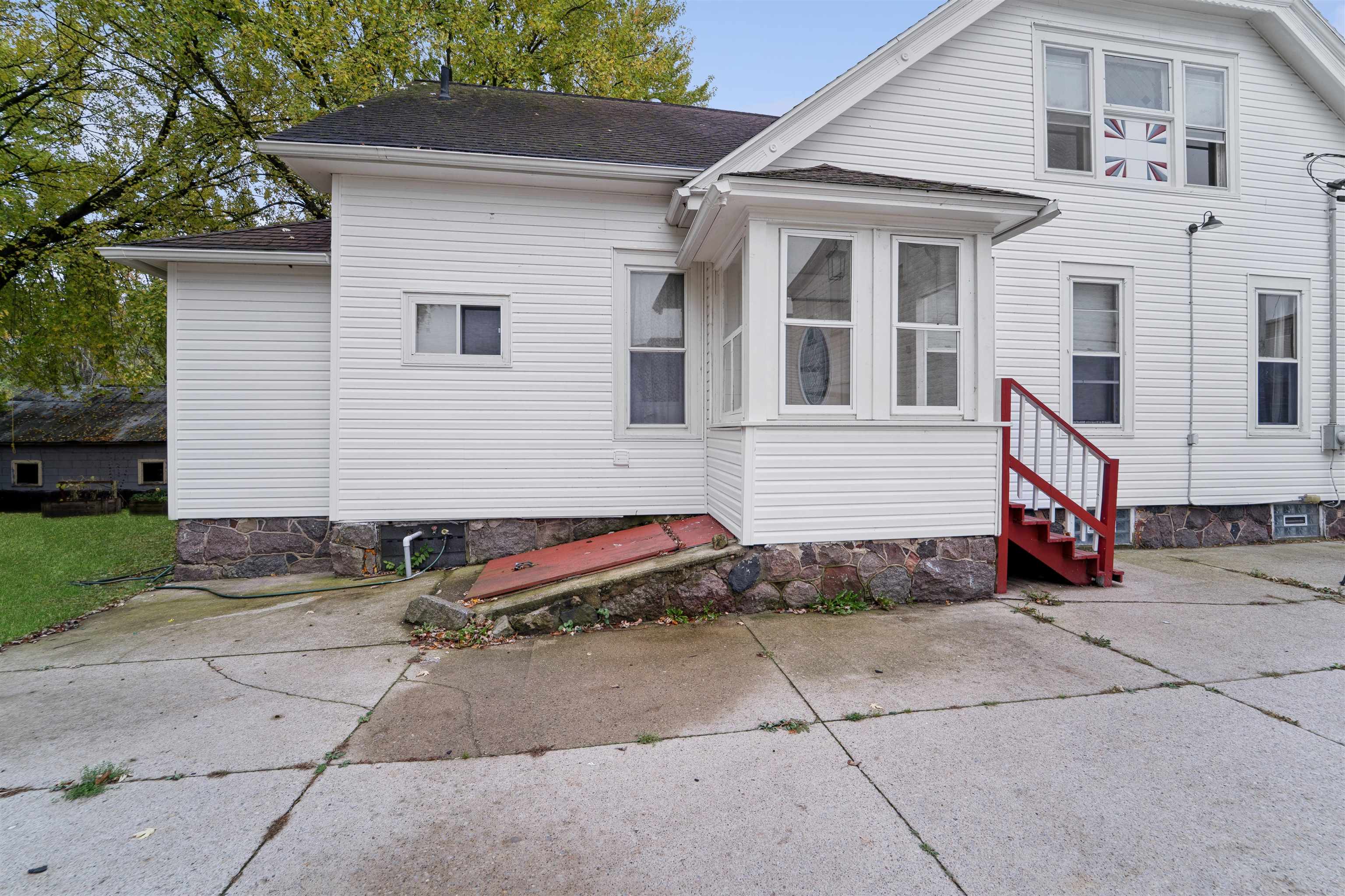 N4370 Highway 49 Poy Sippi, WI 54967 - Photo 28 of 31