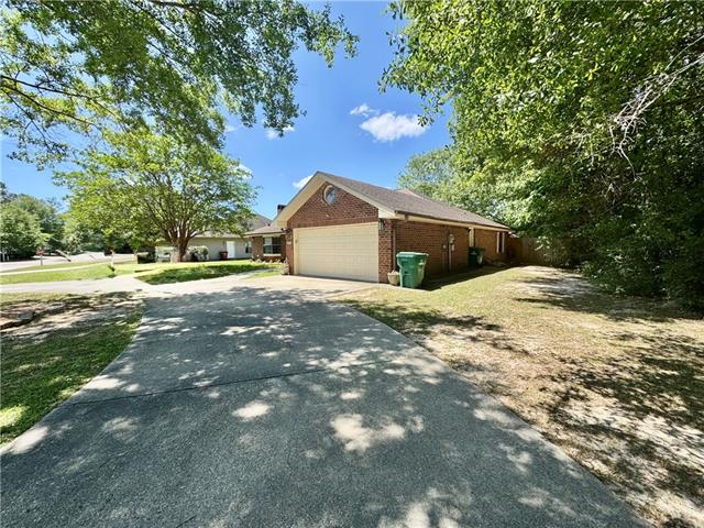 8003 Fishook Lane Picayune, MS 39466 - Photo 2 of 37
