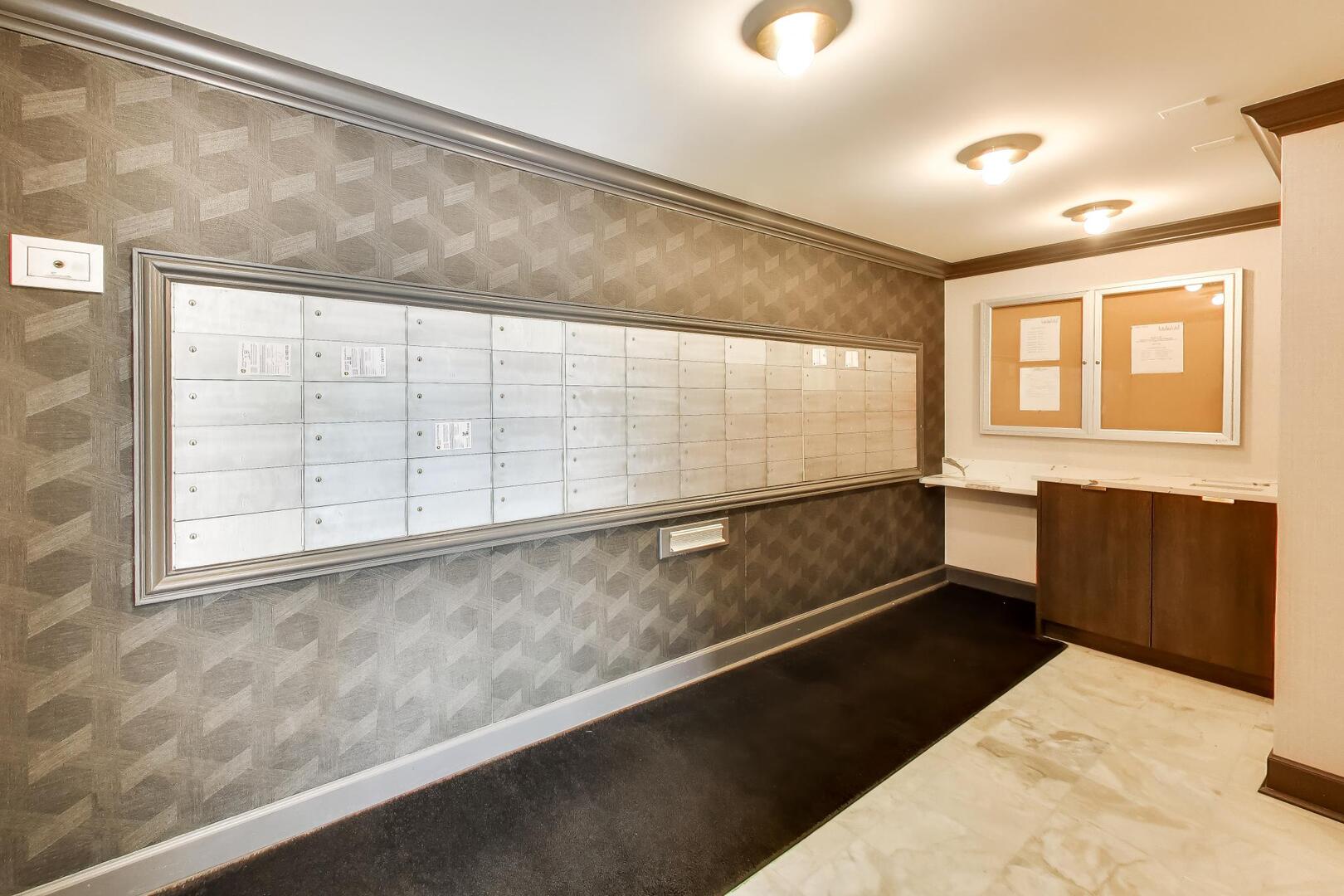 1420 Sheridan Road, Unit 6B Wilmette, IL 60091 - Photo 29 of 31