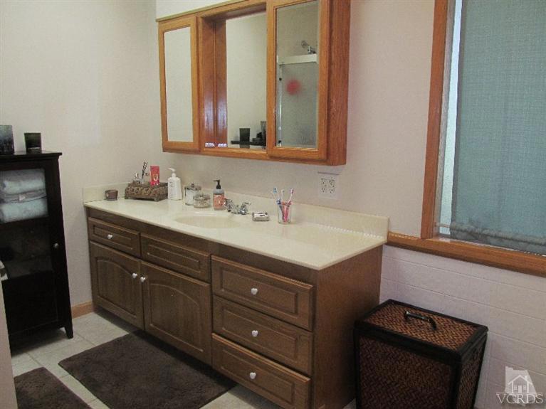 1550-208 Rory Simi Valley Simi Valley, CA 93063 - Photo 21 of 45 Gallery Image 21