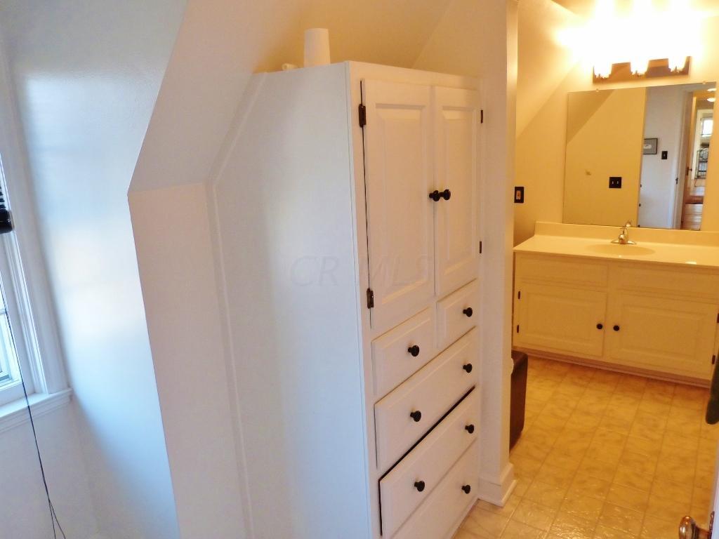 1424 Jewett Road Powell, OH 43065 - Photo 27 of 45 Gallery Image 27