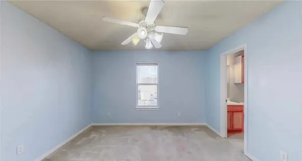 $1,950 | 512 Nelson Lane, College Station, TX 77840