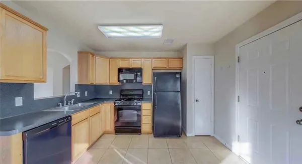 $1,850 | 512 Nelson Lane, College Station, TX 77840