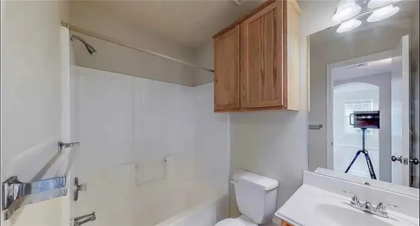 $1,850 | 512 Nelson Lane, College Station, TX 77840