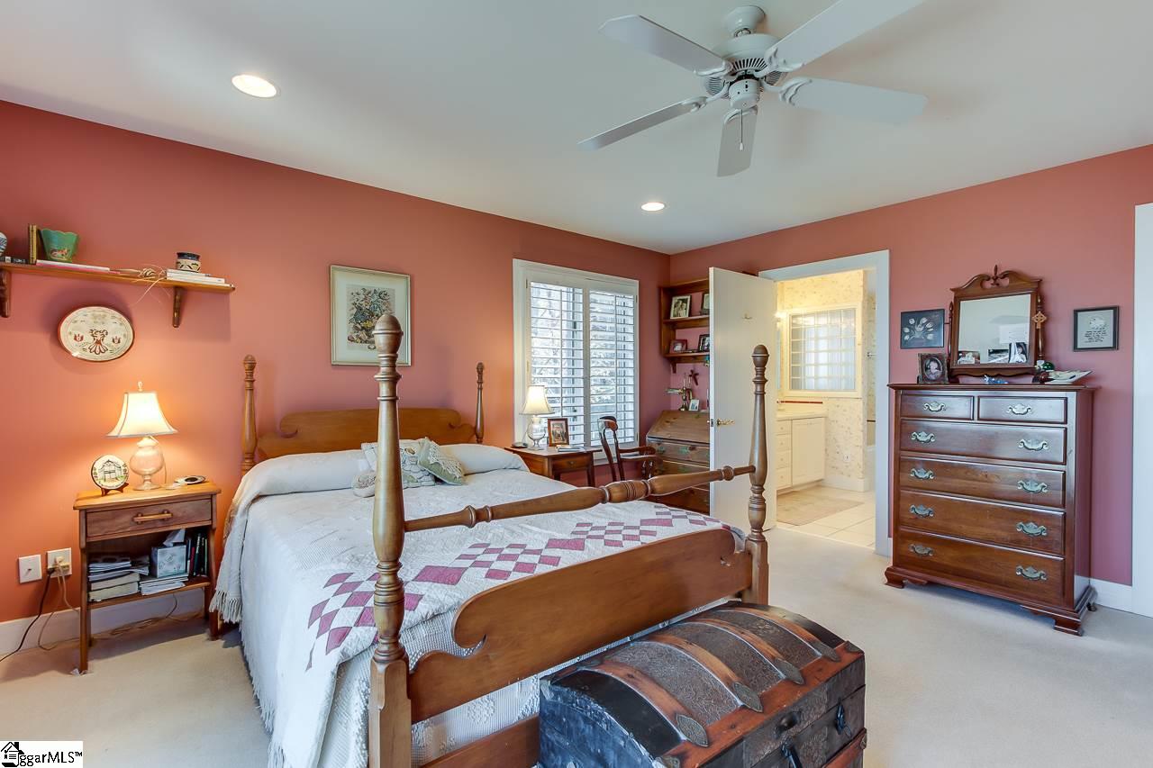 105 Old Altamont Ridge Road Greenville, SC 29609 - Photo 18 of 35
