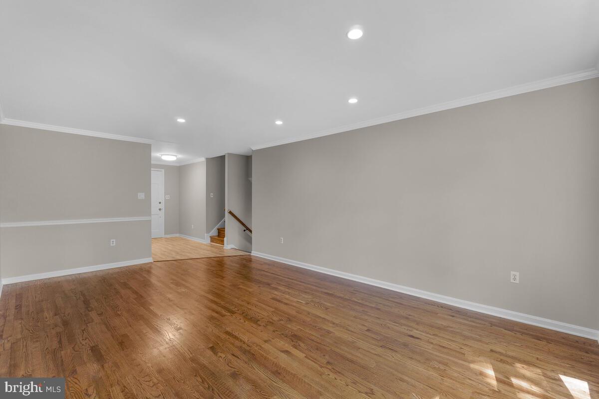 13302 Tamarack Road Silver Spring, MD 20904 - Photo 19 of 60 livingroom looking at Entry