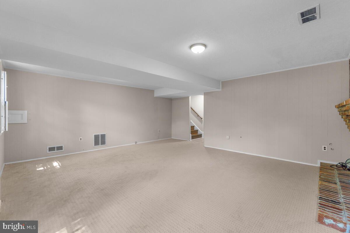 13302 Tamarack Road Silver Spring, MD 20904 - Photo 28 of 60 Family Room