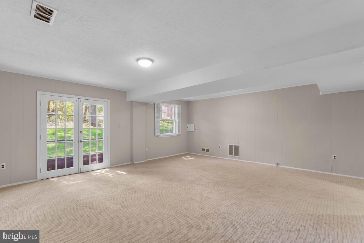 13302 Tamarack Road Silver Spring, MD 20904 - Photo 30 of 60 Family Room