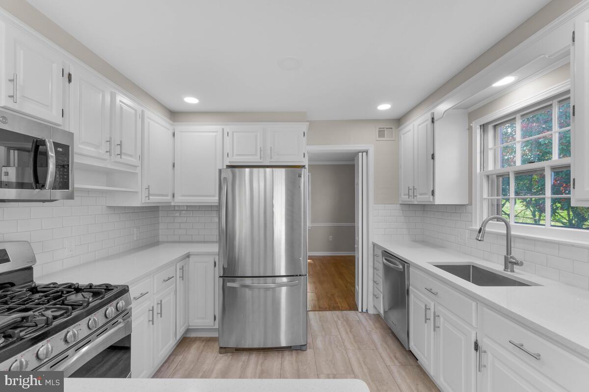 13302 Tamarack Road Silver Spring, MD 20904 - Photo 9 of 60