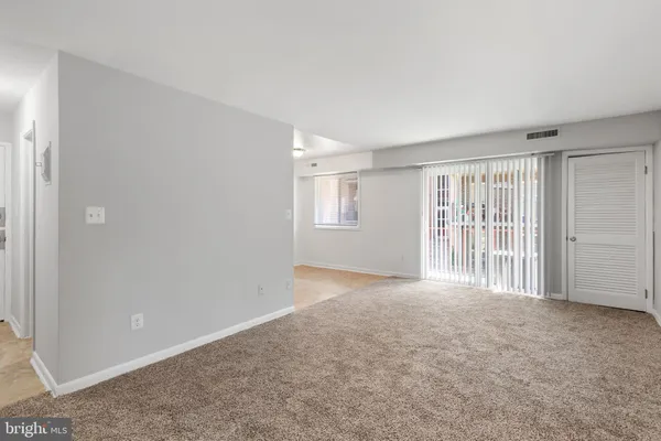 $2,499 | 5344 C Street Southeast, Unit 302, Washington, DC 20019