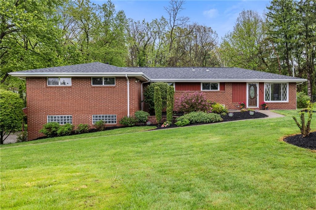 2052 Hulton Road Verona, PA 15147 - Photo 1 of 47