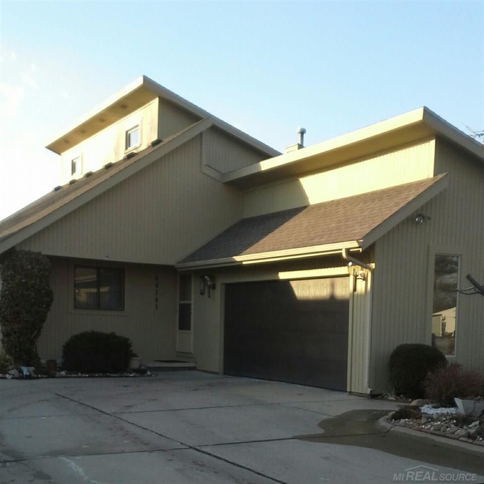 46141 Edgewater Street Chesterfield, MI 48047 - Photo 2 of 21