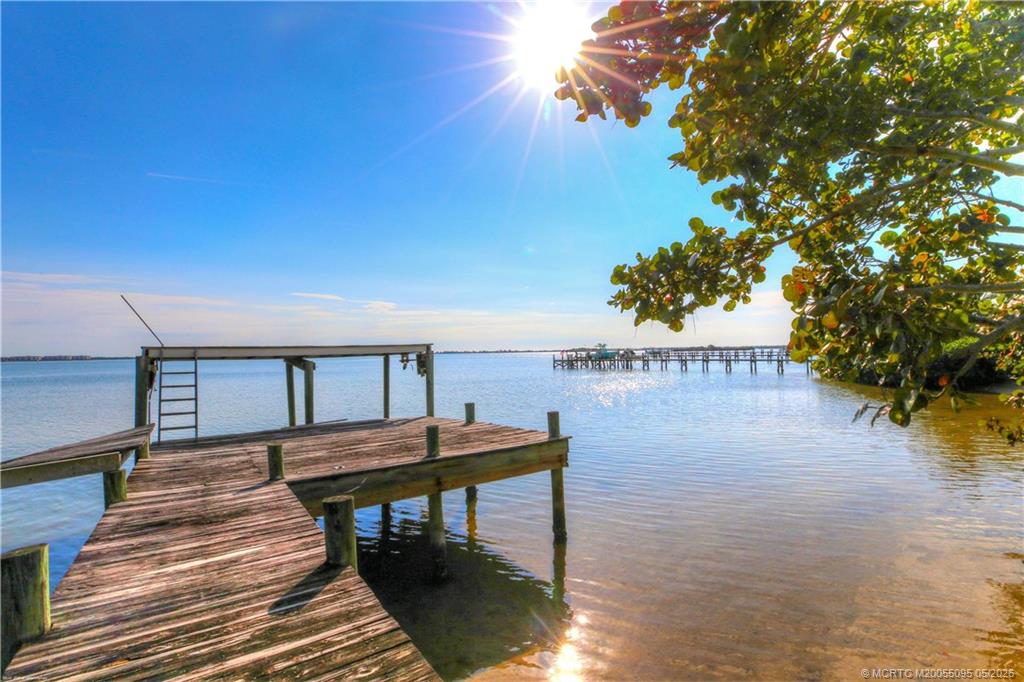 68 South Sewalls Point Road Stuart, FL 34996 - Photo 5 of 34