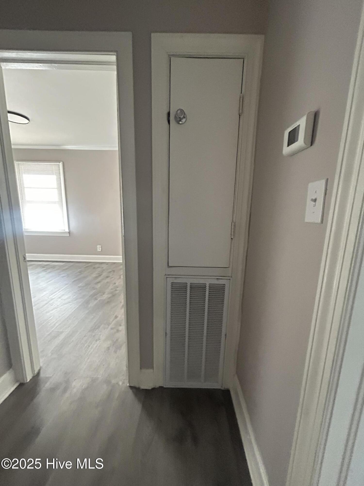 206 Waldrop Road Dudley, NC 28333 - Photo 31 of 54 Hallway closet