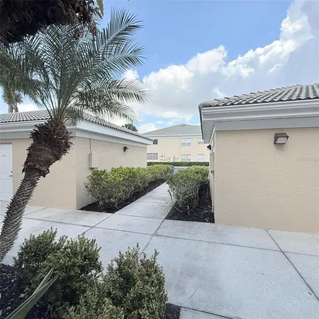 $329,000 | 6318 Grand Oak Circle, Unit 201, Bradenton, FL 34203