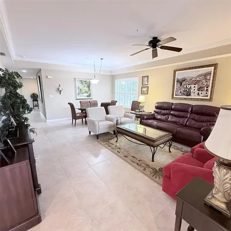 $329,000 | 6318 Grand Oak Circle, Unit 201, Bradenton, FL 34203