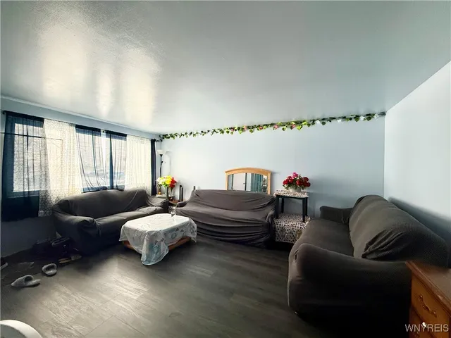 $349,000 | 1294 George Urban Boulevard, Cheektowaga, NY 14225