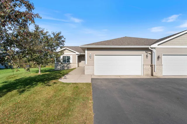 $440,900 | 420 Briggs Creek Lane, Unit 420, Cloquet, MN 55720