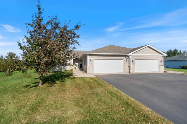 $440,900 | 420 Briggs Creek Lane, Unit 420, Cloquet, MN 55720