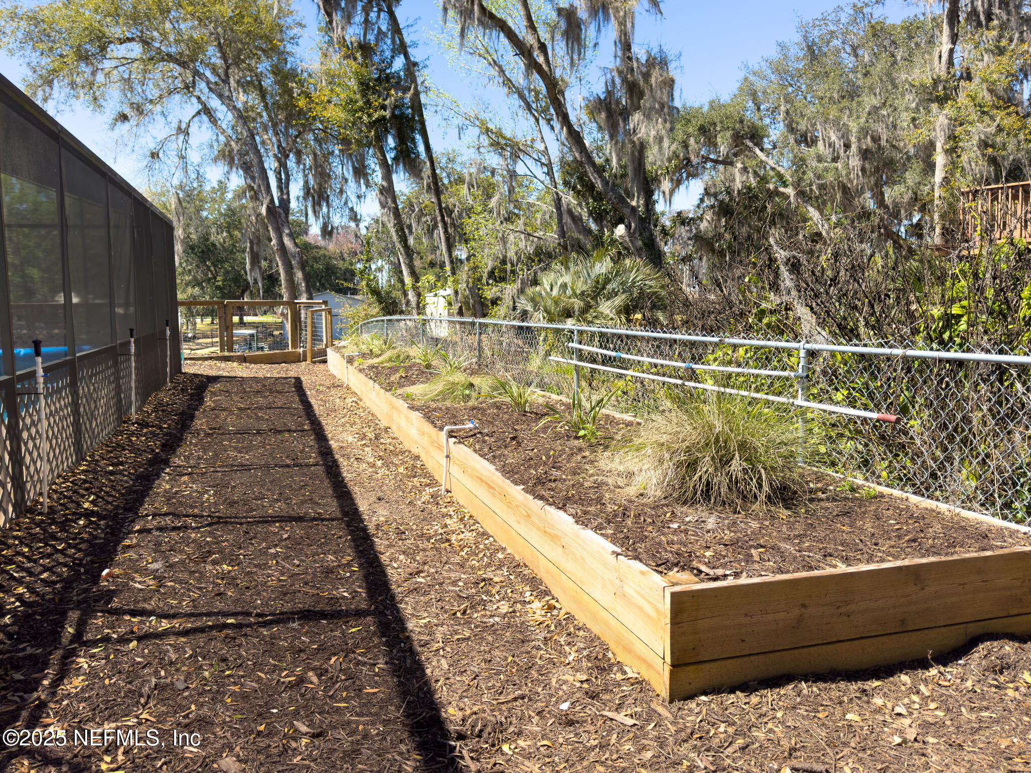 460 Southeast 4th Avenue Melrose, FL 32666 - Photo 46 of 58 460 SE 4th mls-064