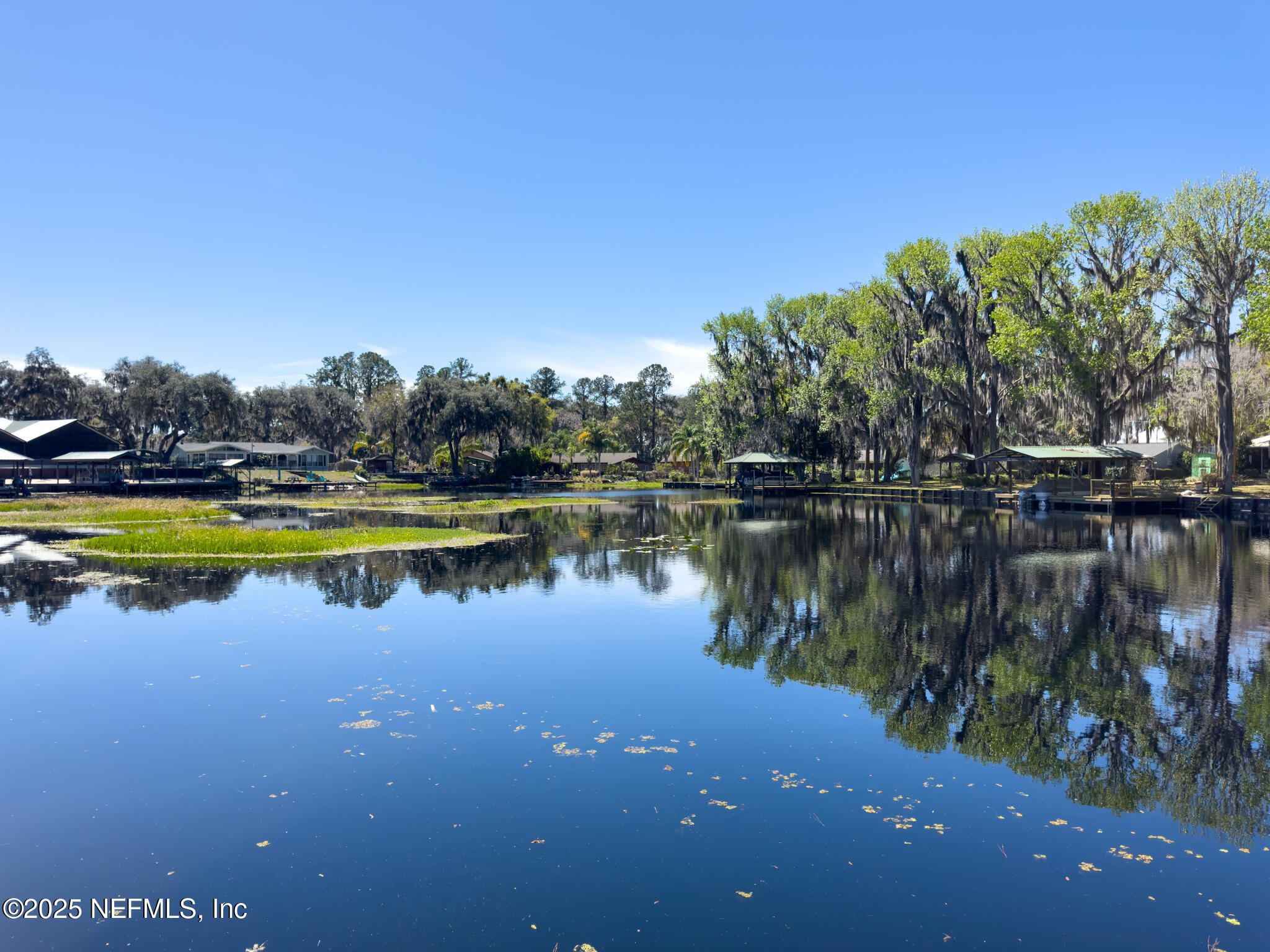 460 Southeast 4th Avenue Melrose, FL 32666 - Photo 6 of 58 460 SE 4th mls-083